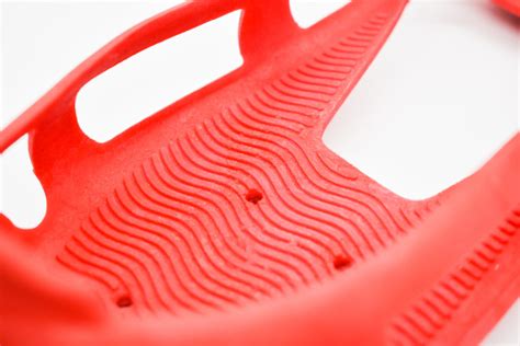  Thermoplastic Elastomères: Des polymères à la fois résistants et flexibles pour des applications innovantes !